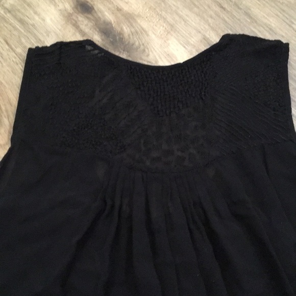 Sheer Black Top - Picture 8 of 8